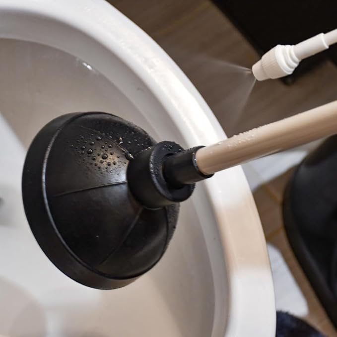 Schoon: Plunger with self-cleaning mechanism. Disinfect your plunger and your bathroom.