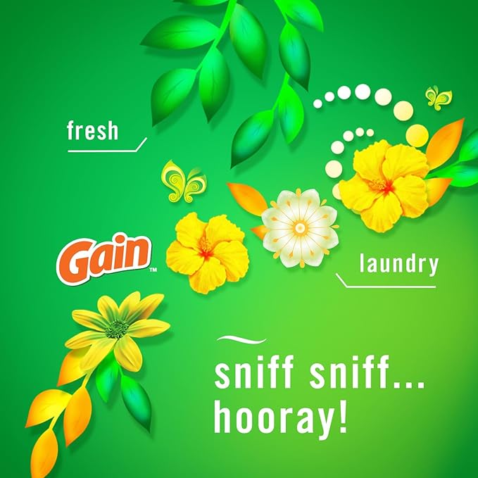 Febreze Plug In Air Freshener, Odor-Fighting Scented Oil Starter Kit, Air Fresheners for Home and Bathroom and Kitchen, Long Lasting for Strong Odors, Gain Original Scent, Warmer + 2 Refill