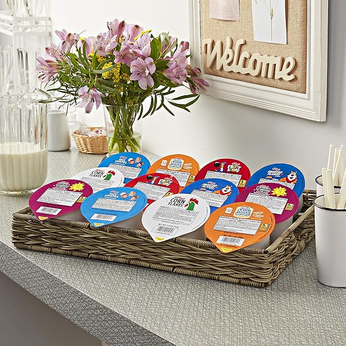 Kellogg's Breakfast Cereal Cups, Kids Snacks, Family Breakfast, Variety Pack (96 Cups)